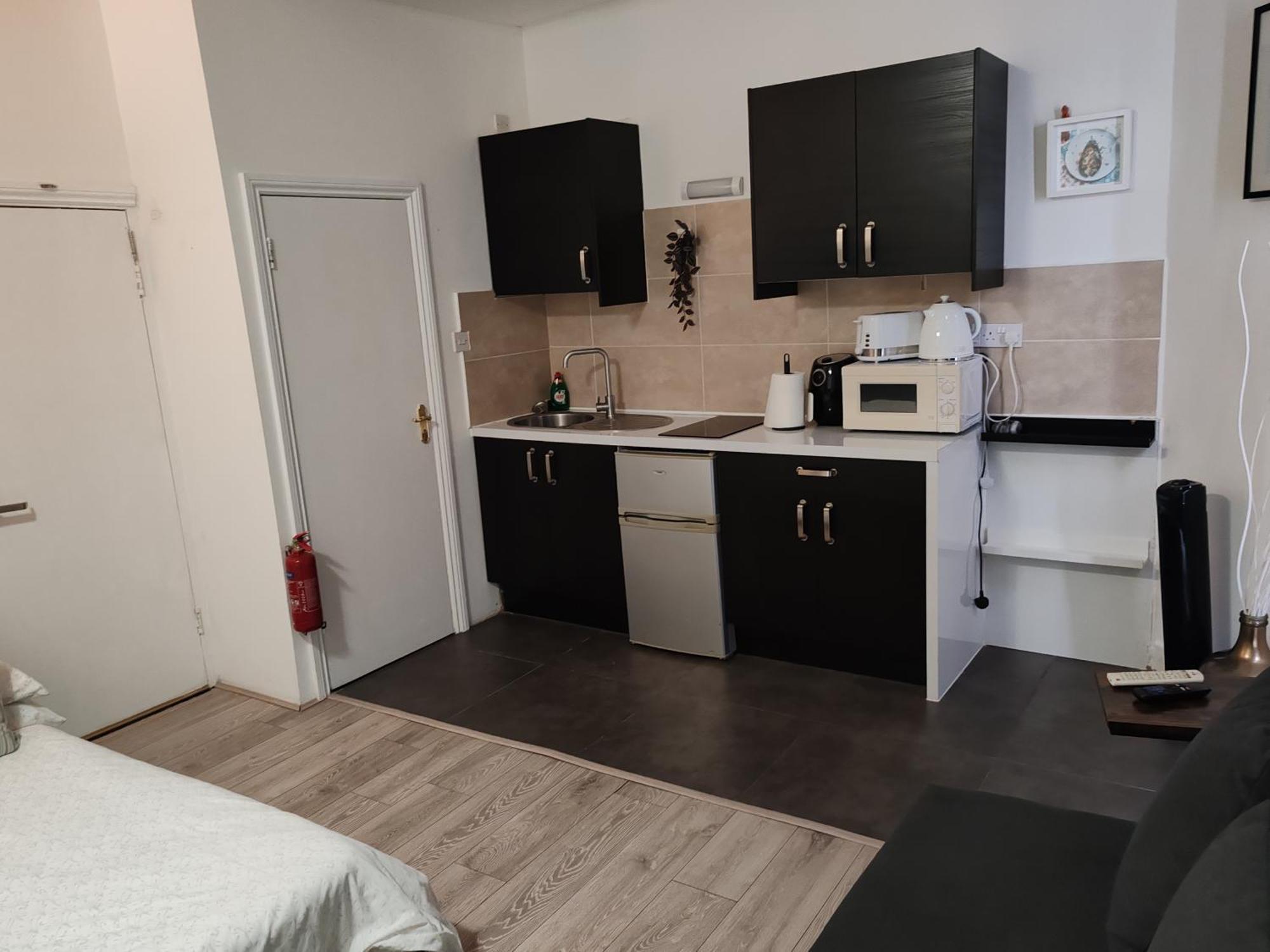 Kilburn High Road Studio Apartments London Eksteriør bilde