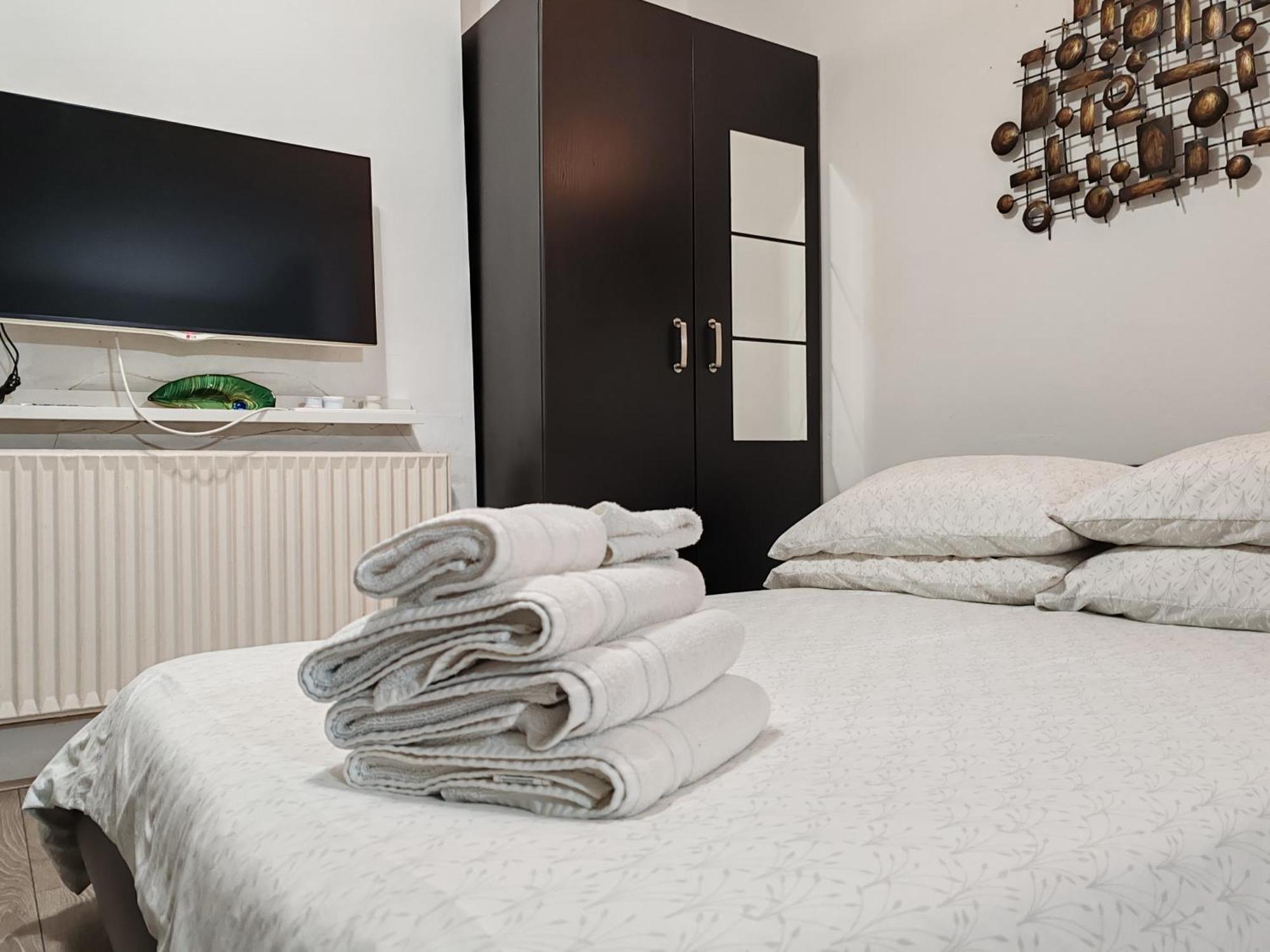 Kilburn High Road Studio Apartments London Eksteriør bilde